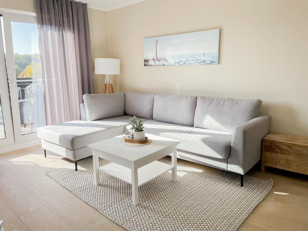 Ferienwohnung Bikinis & Martinis 샬베우츠 외부 사진